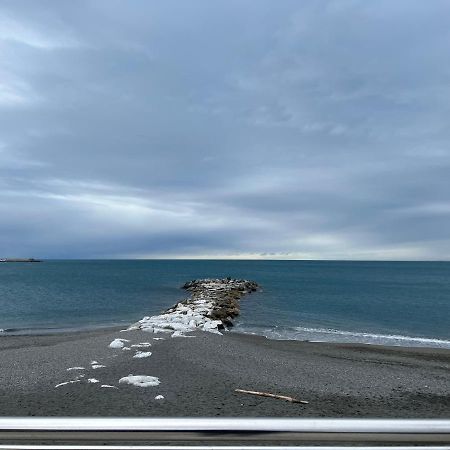 Trilocale 50Mt Dalla Spiaggia 东塞斯特里 外观 照片